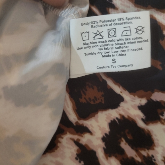 Southern Couture quarter zip wind breaker pullover leopard print size small - Picture 10 of 15